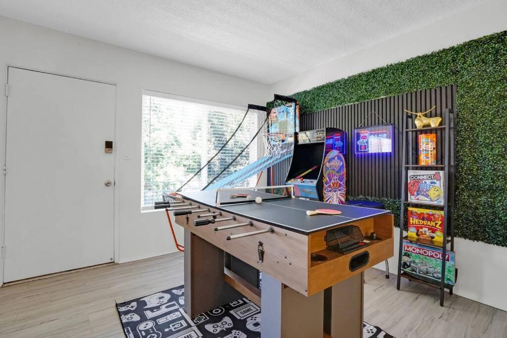 6Th Haven, Arcade, King Bed, Games, 1 Mile To Beaches Long Beach Exteriér fotografie