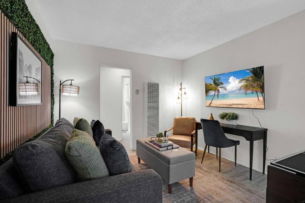 6Th Haven, Arcade, King Bed, Games, 1 Mile To Beaches Long Beach Exteriér fotografie