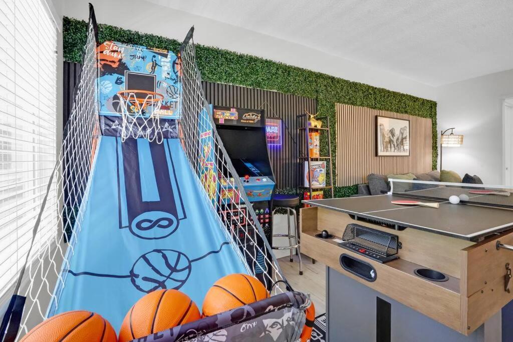 6Th Haven, Arcade, King Bed, Games, 1 Mile To Beaches Long Beach Exteriér fotografie