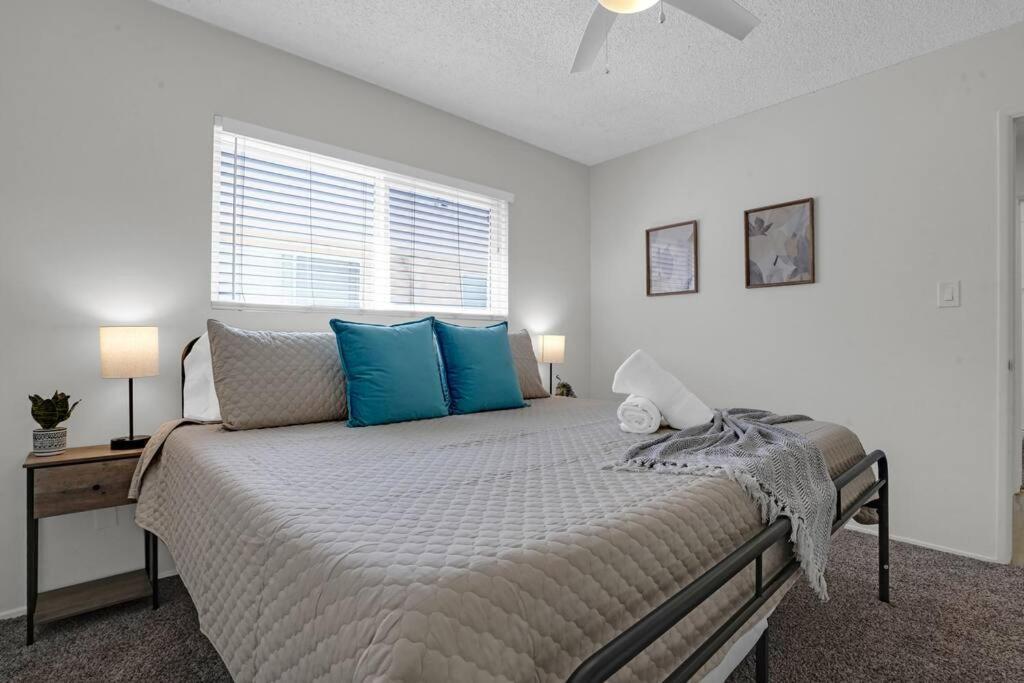 6Th Haven, Arcade, King Bed, Games, 1 Mile To Beaches Long Beach Exteriér fotografie